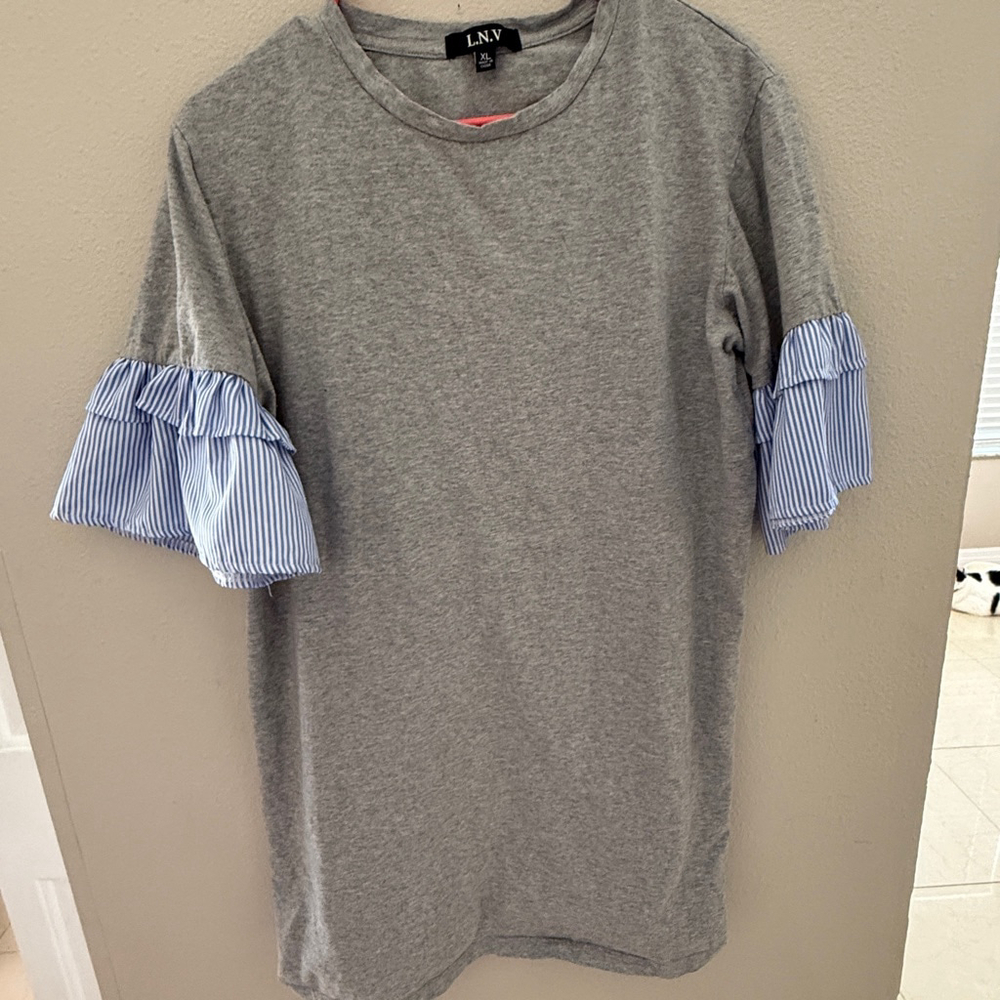 LNV Dress XL Gray with Blue Ruffle Sleeves